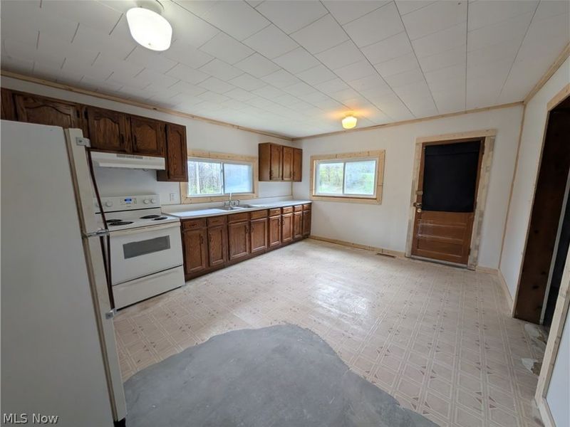 14644 State Route 37 E, Crooksville, OH 43731 Photo 5