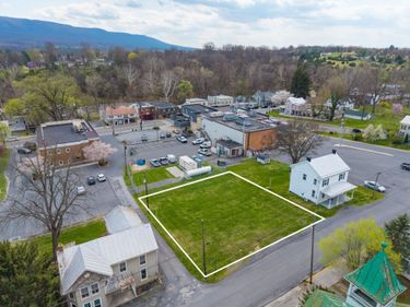 107 S HIGH ST, EDINBURG, VA 22824