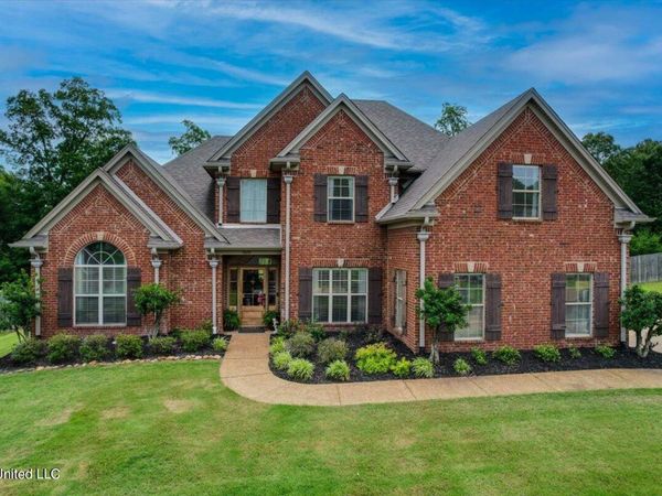 1828 W Keenlan Drive, Hernando, MS 38632