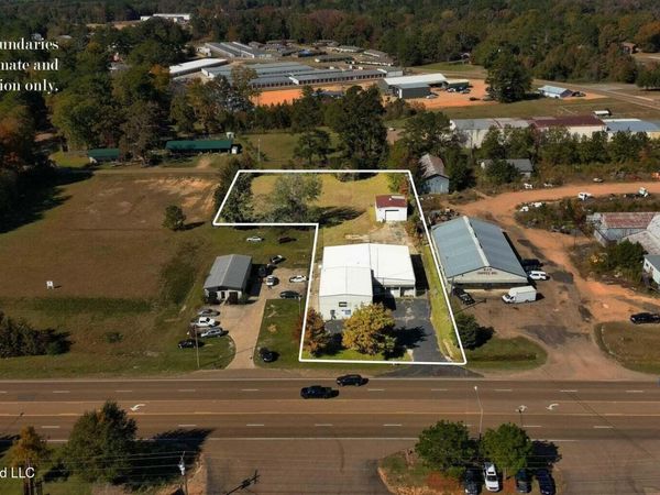 1221 NE Highway 51, Brookhaven, MS 39601