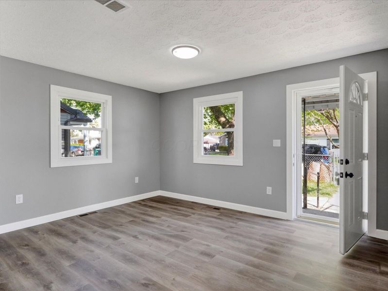 1015 Broadway Street, Washington Court House, OH 43160 Photo 4