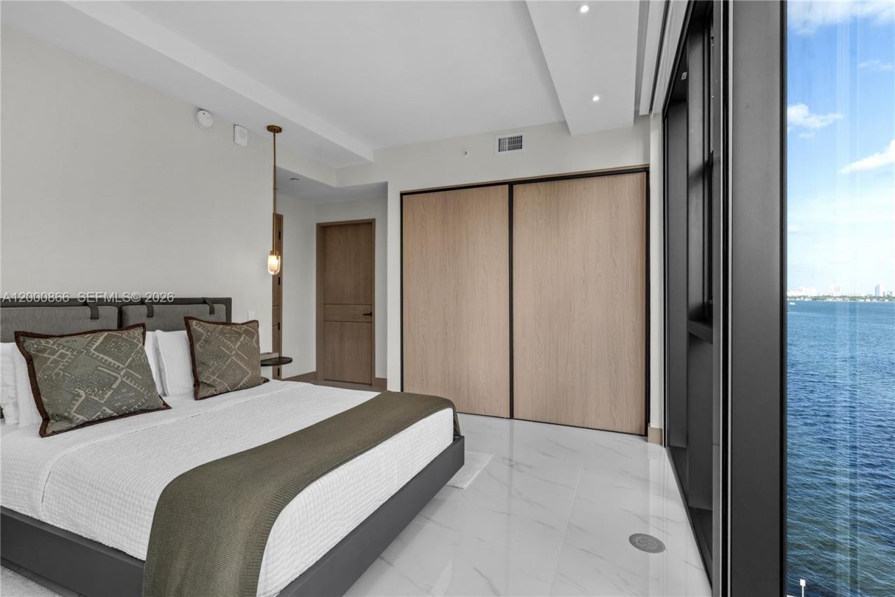 711 NE 23rd Ter, Unit 607, Miami, FL 33137 Photo