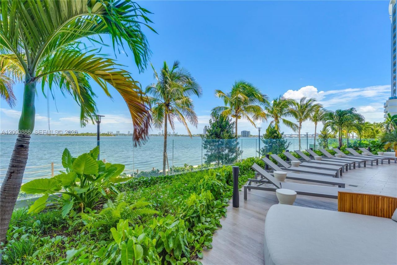 711 NE 23rd Ter, Unit 607, Miami, FL 33137 Photo