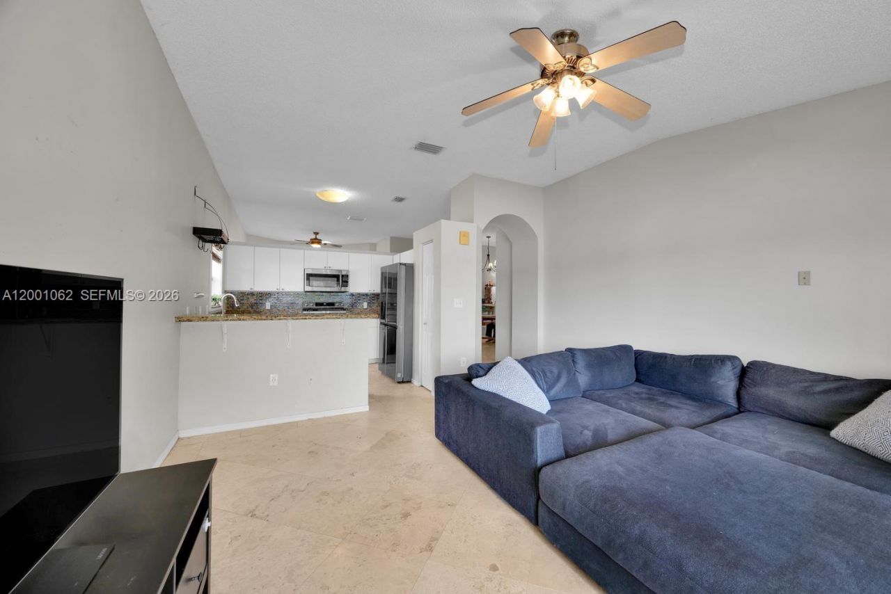 3110 SE 4th Pl, Homestead, FL 33033 Photo