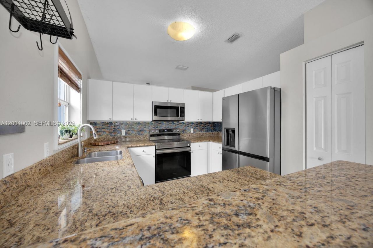 3110 SE 4th Pl, Homestead, FL 33033 Photo