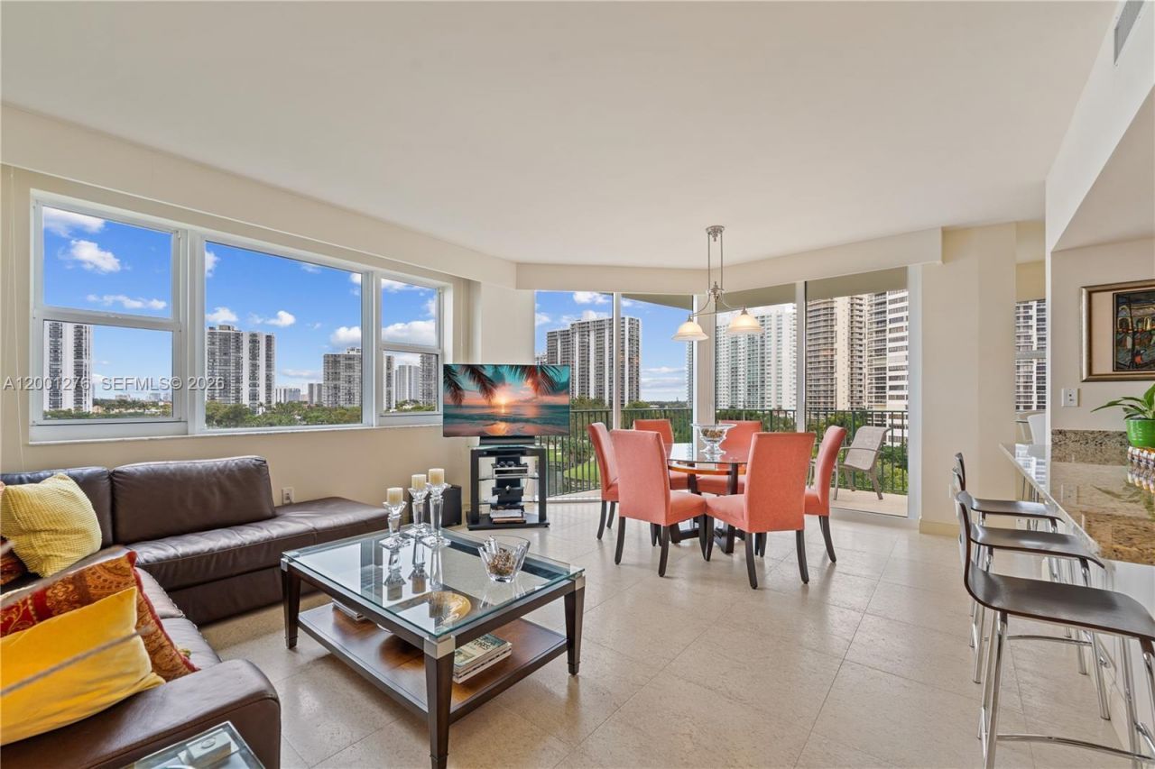 20000 E Country Club Dr, Unit 610, Aventura, FL 33180 Photo
