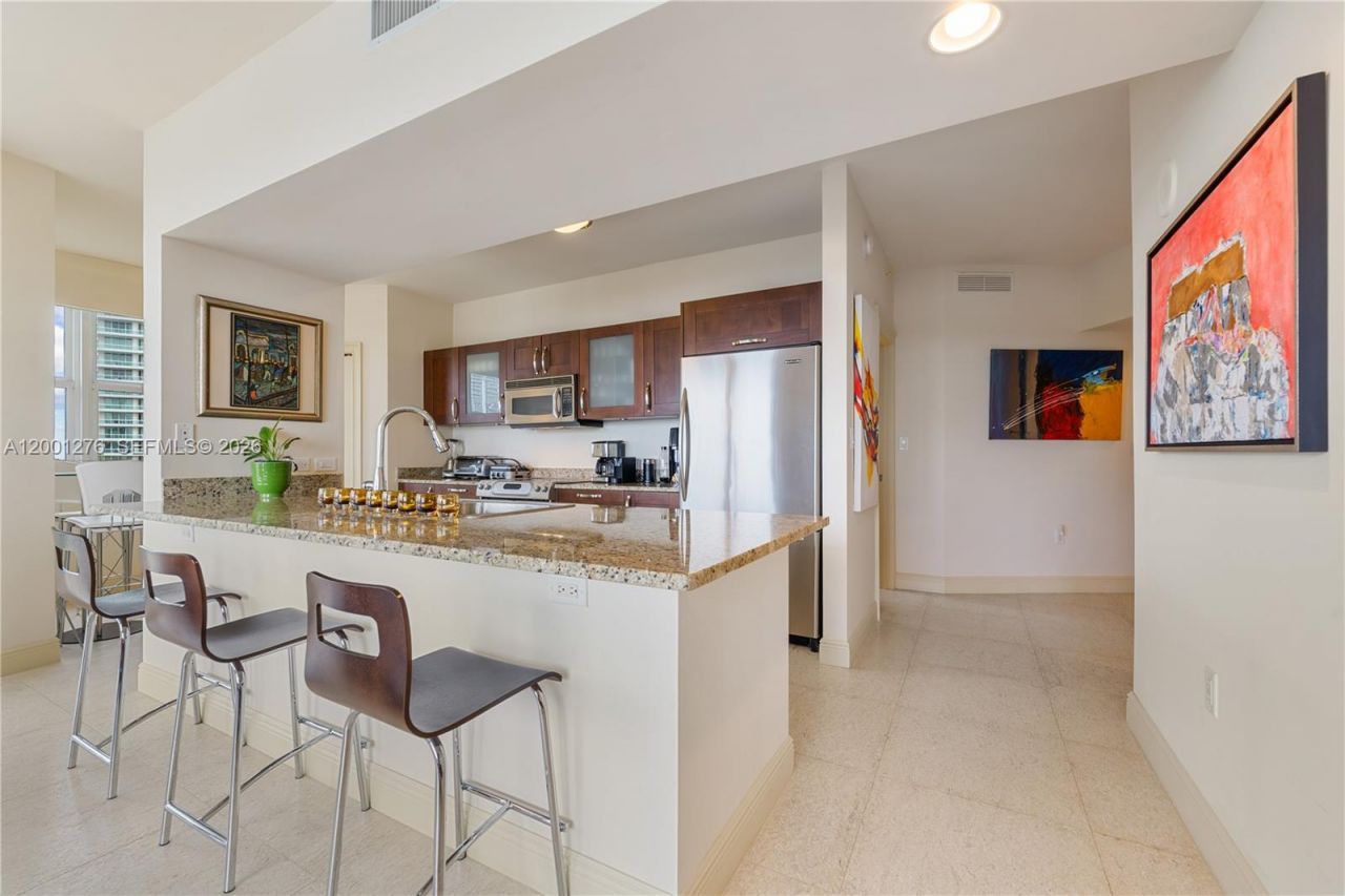 20000 E Country Club Dr, Unit 610, Aventura, FL 33180 Photo