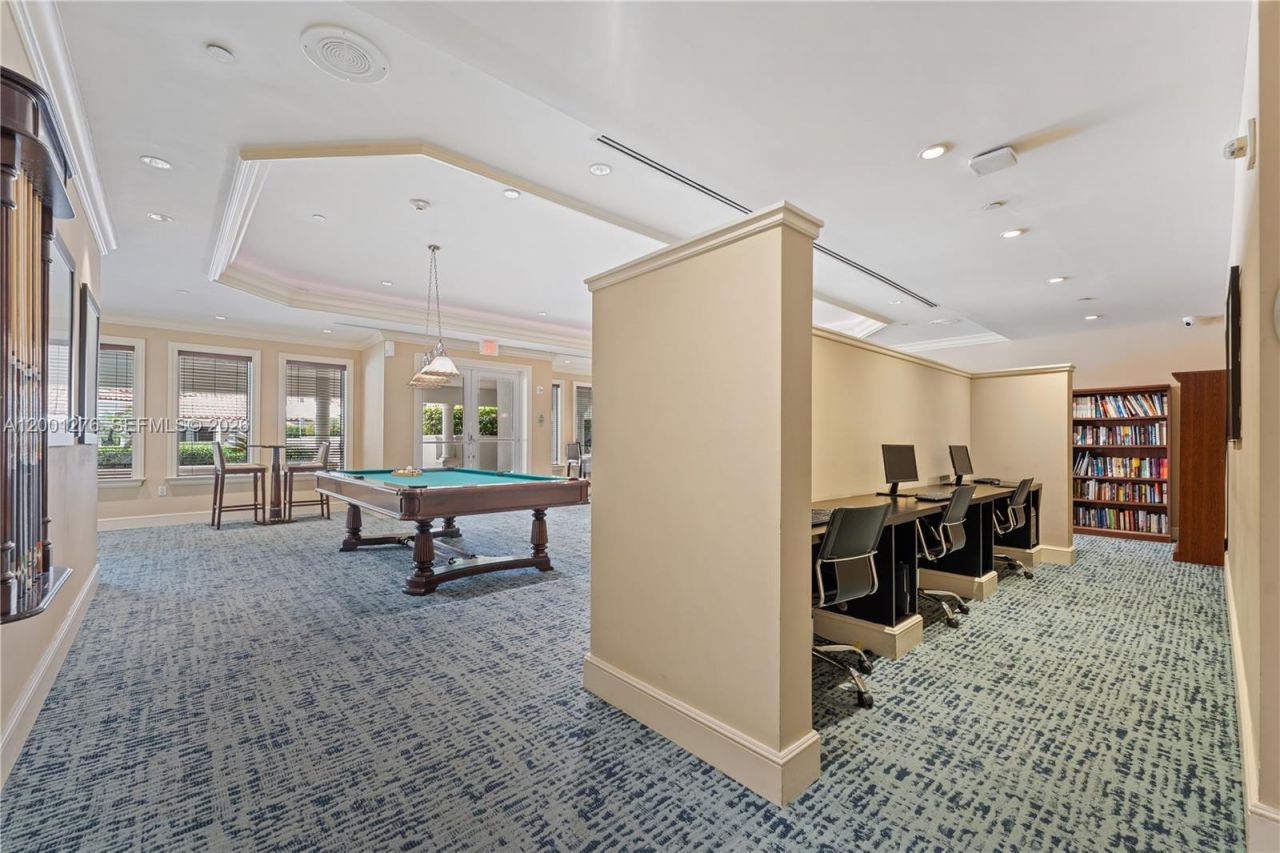 20000 E Country Club Dr, Unit 610, Aventura, FL 33180 Photo