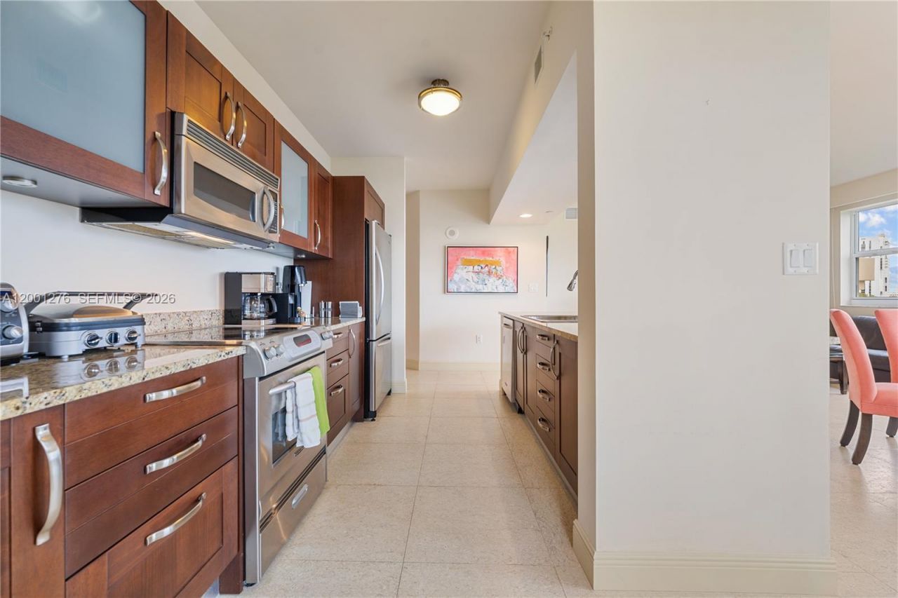 20000 E Country Club Dr, Unit 610, Aventura, FL 33180 Photo