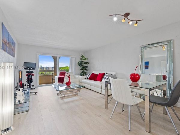 7845 Camino Real , Unit O-413, Miami, FL 33143