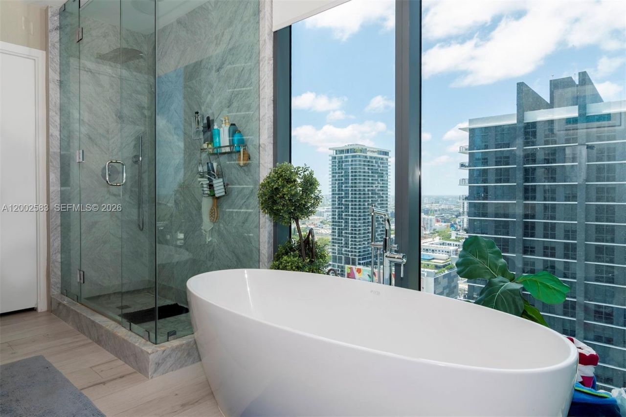 480 NE 31st St, Unit 3007, Miami, FL 33137 Photo