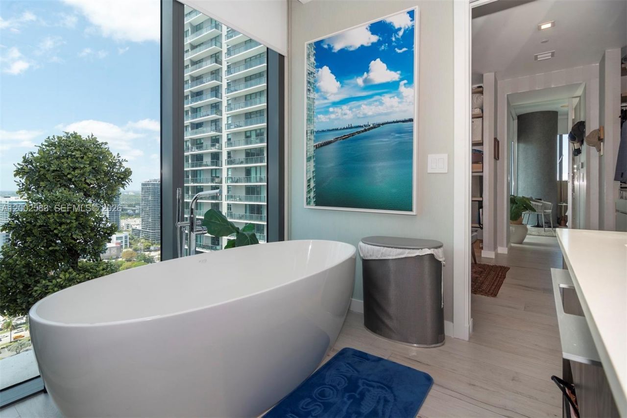 480 NE 31st St, Unit 3007, Miami, FL 33137 Photo