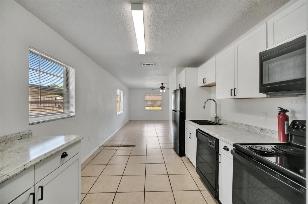 416 40th Street E, Palmetto, FL 34221 Photo