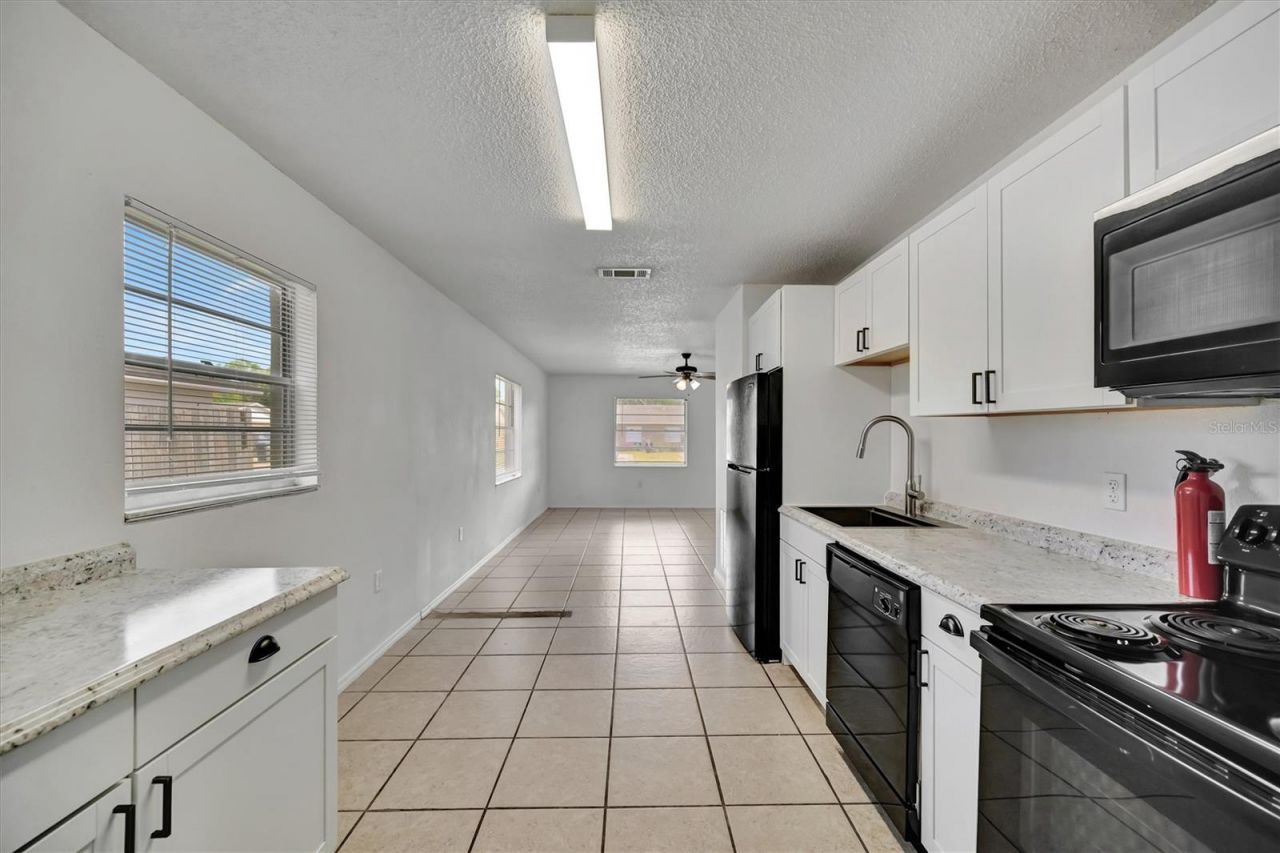 416 40th Street E, Palmetto, FL 34221 Photo