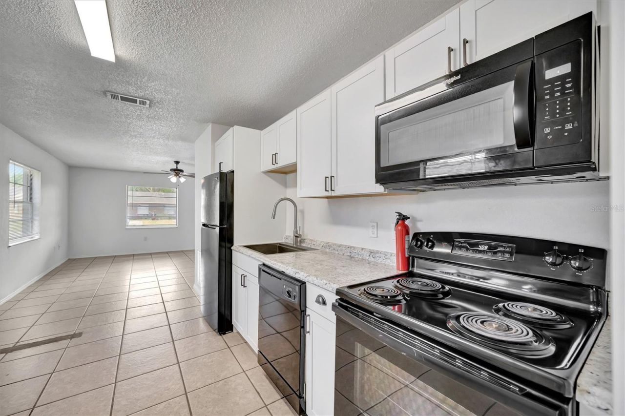 416 40th Street E, Palmetto, FL 34221 Photo