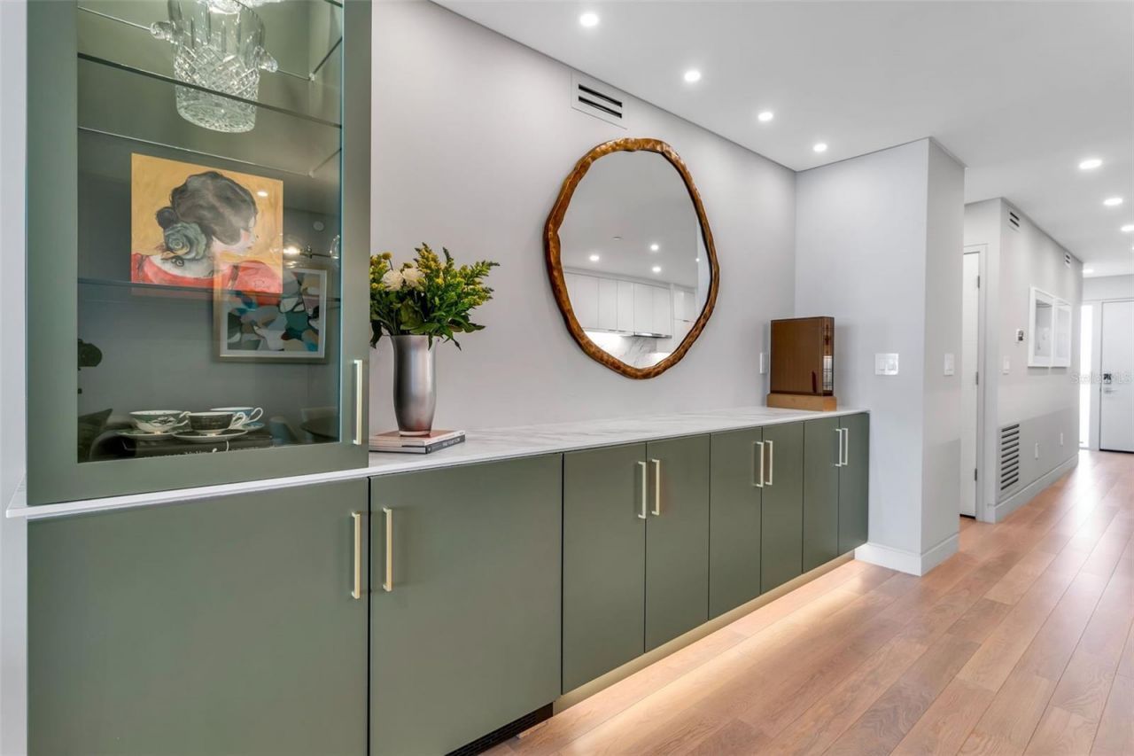 5740 Midnight Pass Road, Unit 403, Sarasota, FL 34242 Photo