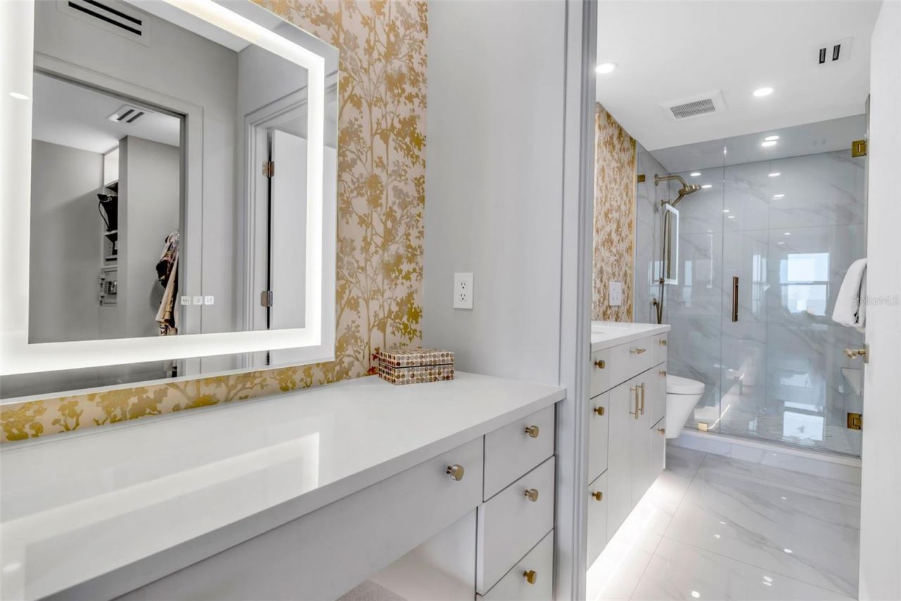 5740 Midnight Pass Road, Unit 403, Sarasota, FL 34242 Photo