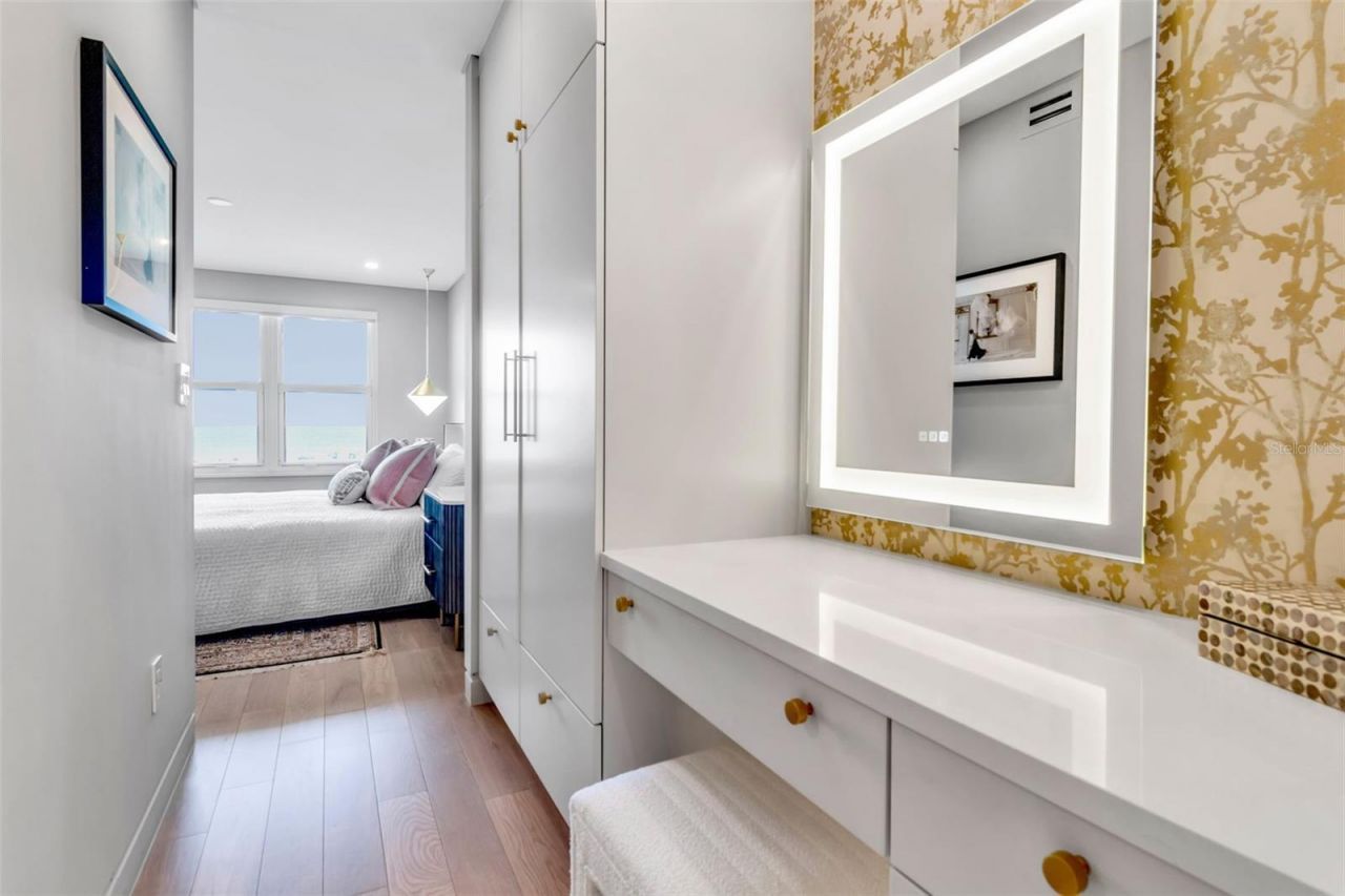 5740 Midnight Pass Road, Unit 403, Sarasota, FL 34242 Photo