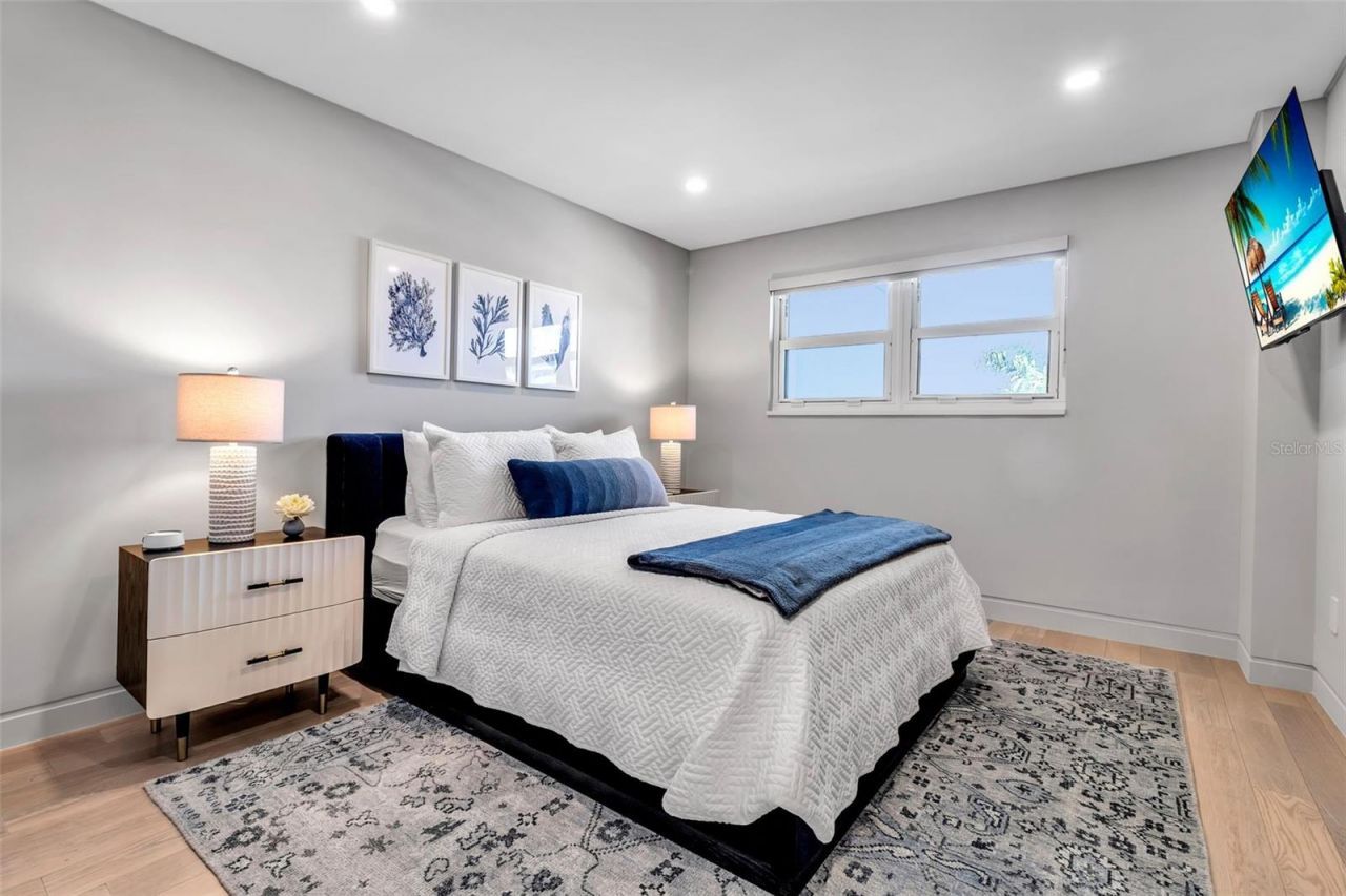 5740 Midnight Pass Road, Unit 403, Sarasota, FL 34242 Photo