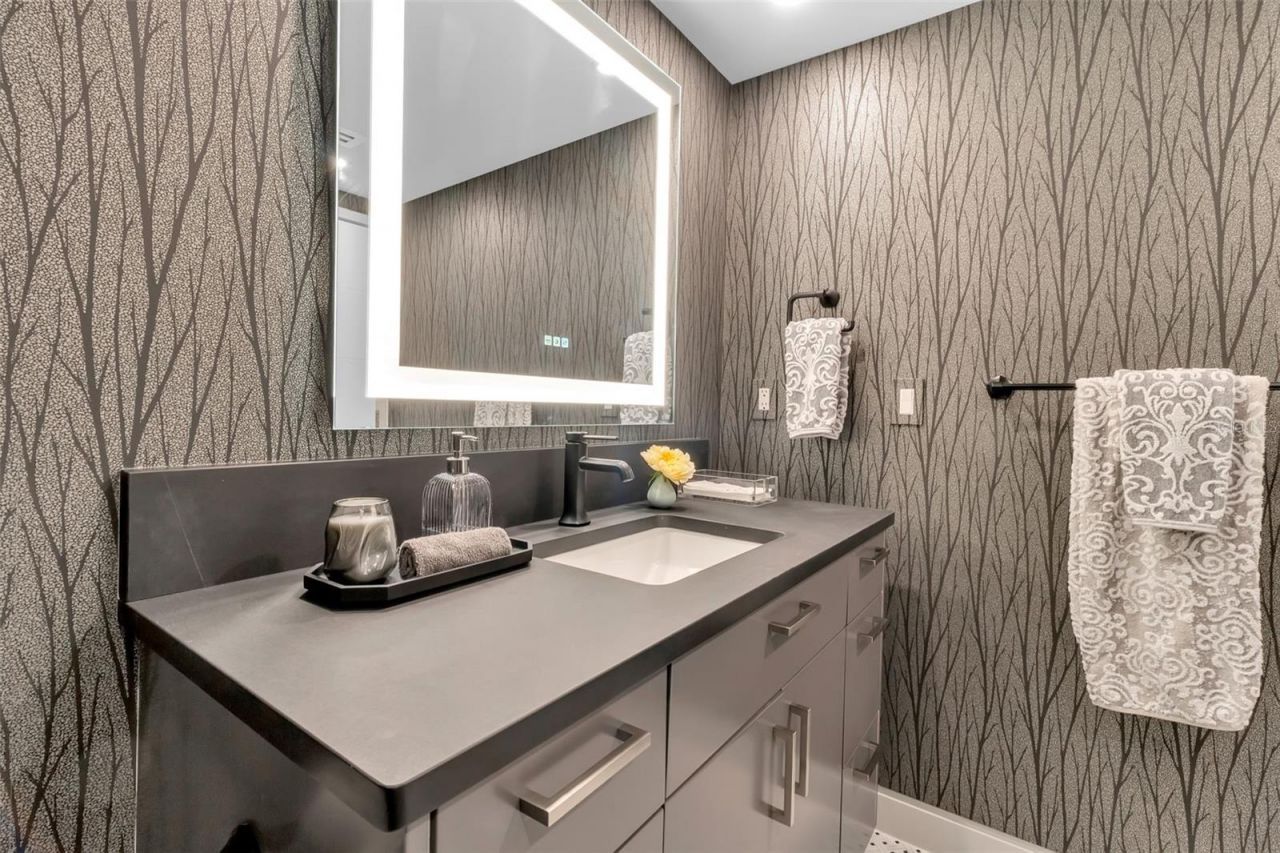 5740 Midnight Pass Road, Unit 403, Sarasota, FL 34242 Photo