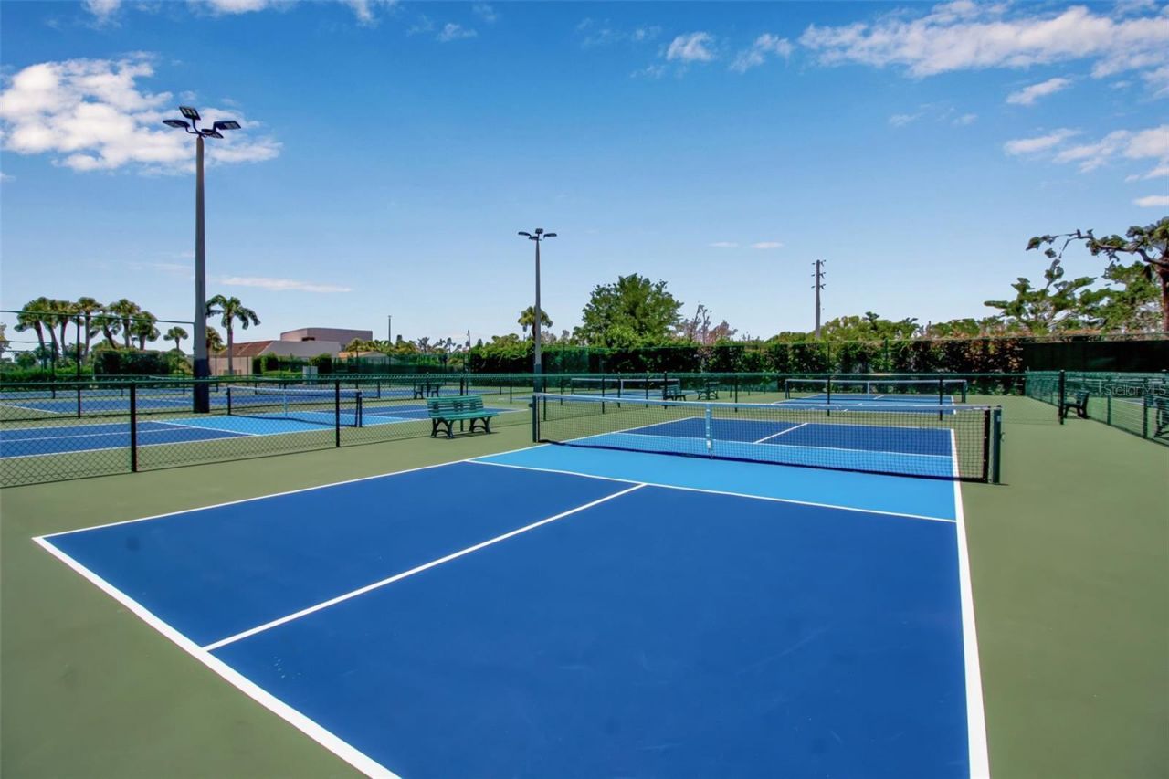 5740 Midnight Pass Road, Unit 403, Sarasota, FL 34242 Photo