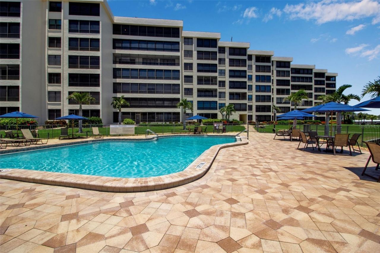 5740 Midnight Pass Road, Unit 403, Sarasota, FL 34242 Photo
