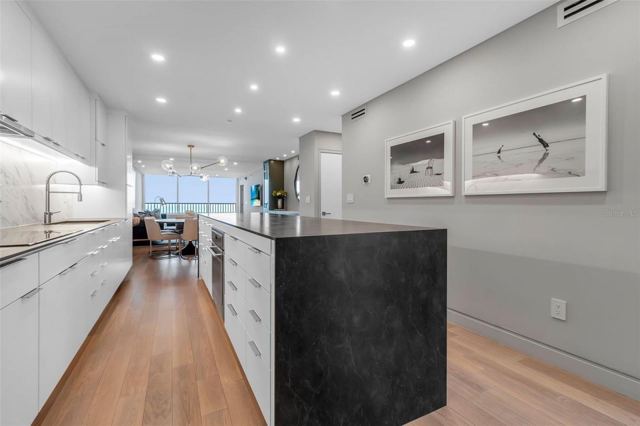 5740 Midnight Pass Road, Unit 403, Sarasota, FL 34242 Photo