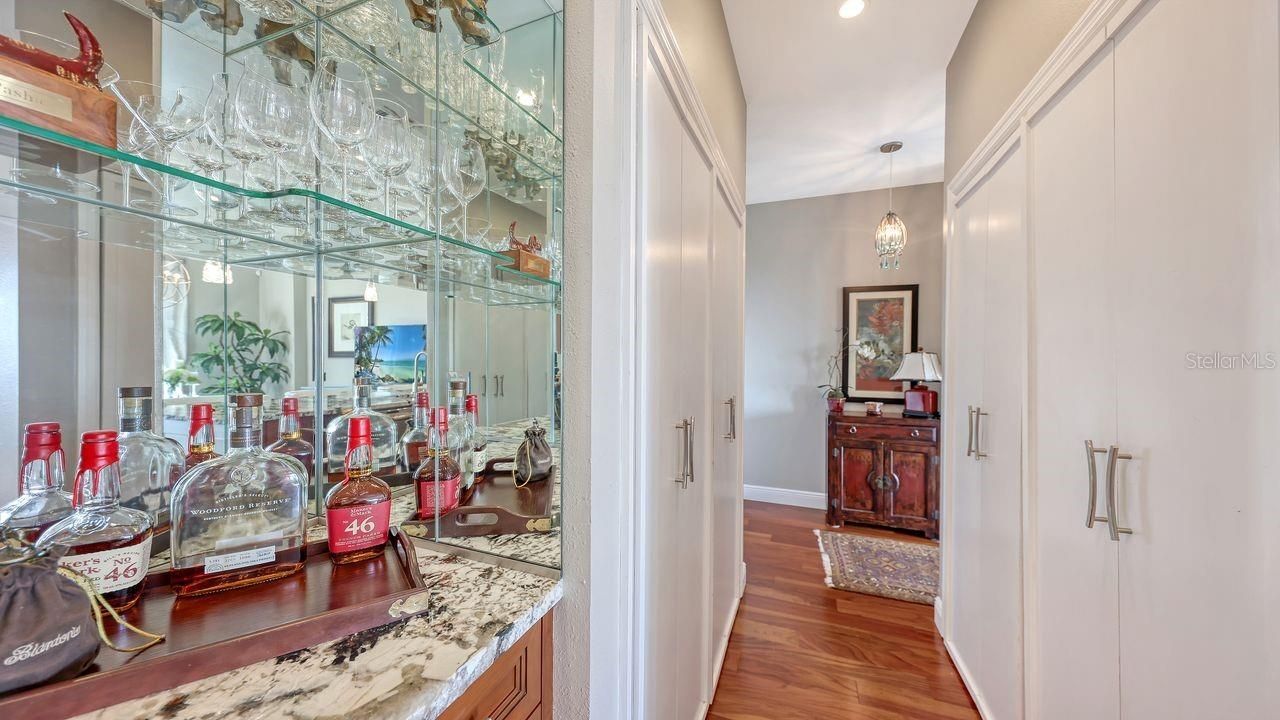 750 N Tamiami Trail, Unit PH08, Sarasota, FL 34236 Photo