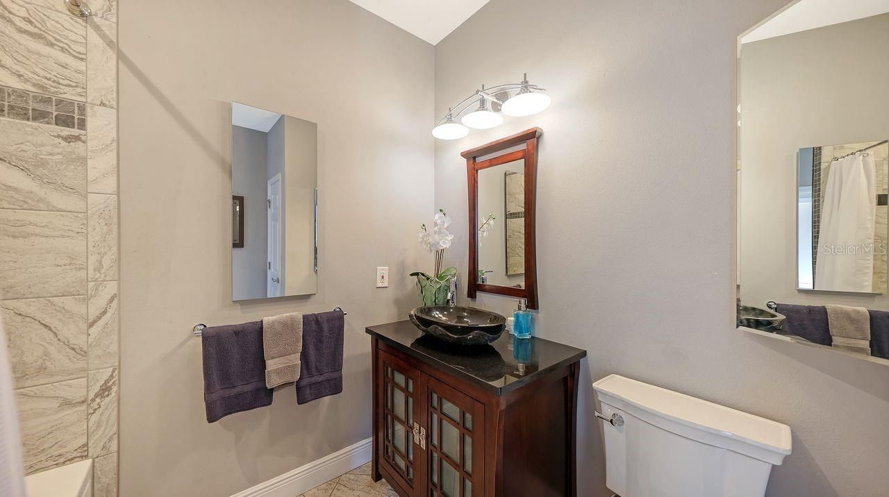 750 N Tamiami Trail, Unit PH08, Sarasota, FL 34236 Photo