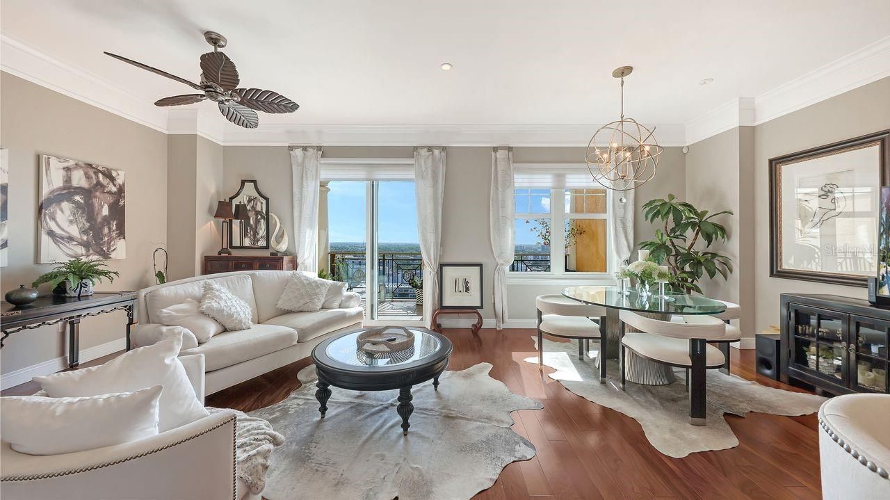 750 N Tamiami Trail, Unit PH08, Sarasota, FL 34236 Photo