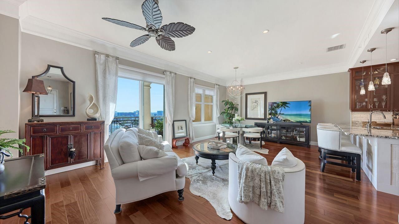 750 N Tamiami Trail, Unit PH08, Sarasota, FL 34236 Photo