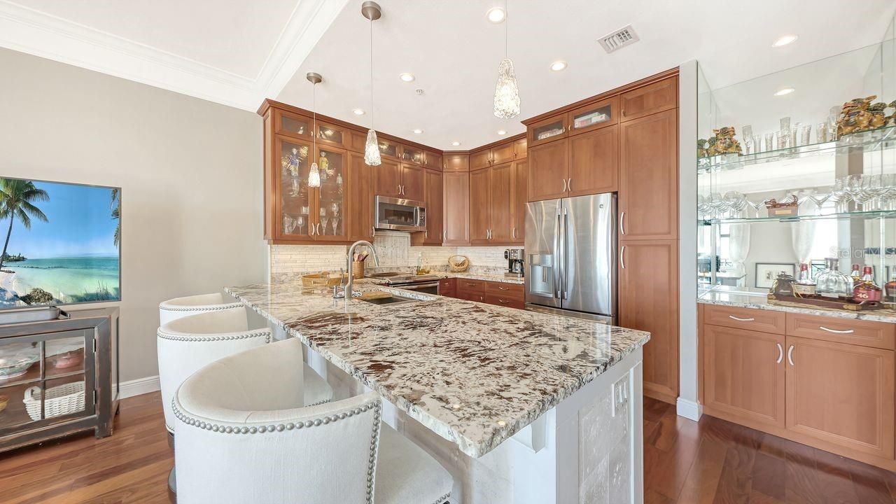 750 N Tamiami Trail, Unit PH08, Sarasota, FL 34236 Photo