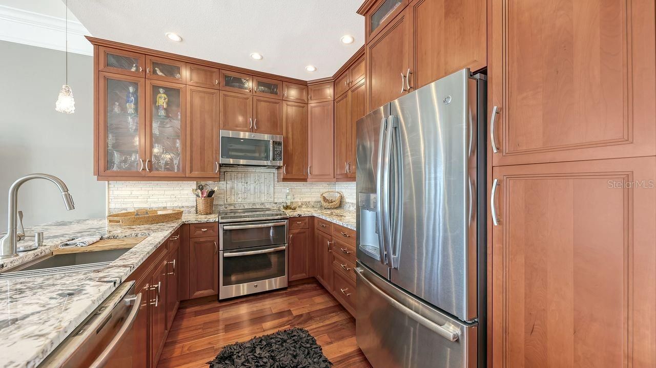 750 N Tamiami Trail, Unit PH08, Sarasota, FL 34236 Photo