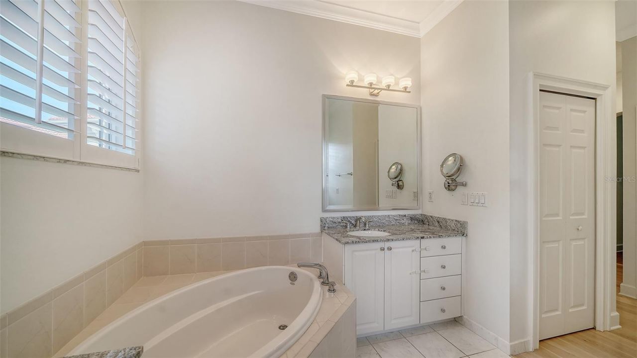 1704 Fortuna Street, Sarasota, FL 34239 Photo