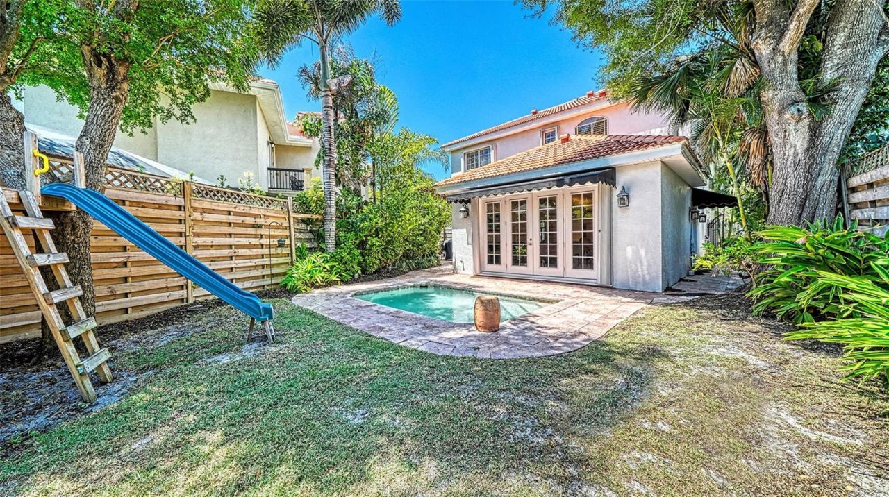 1704 Fortuna Street, Sarasota, FL 34239 Photo