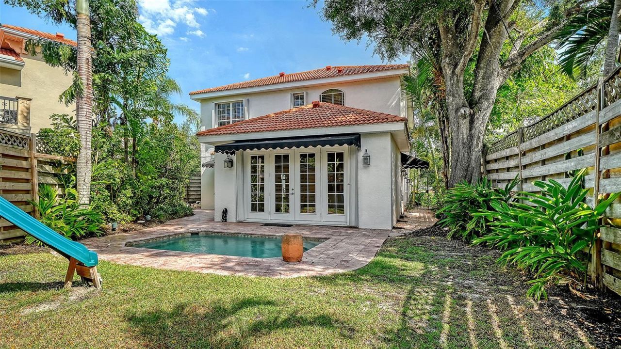 1704 Fortuna Street, Sarasota, FL 34239 Photo