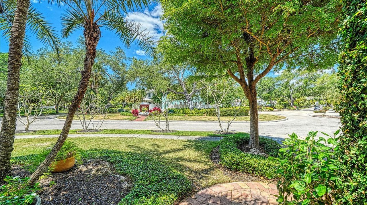 1704 Fortuna Street, Sarasota, FL 34239 Photo