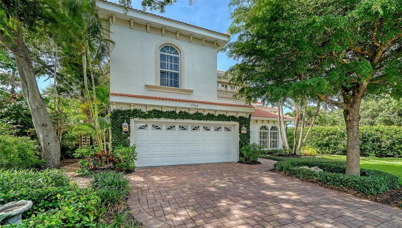 1704 Fortuna Street, Sarasota, FL 34239 Photo