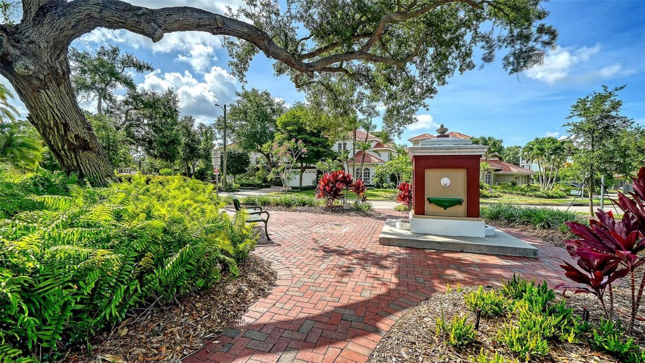 1704 Fortuna Street, Sarasota, FL 34239 Photo