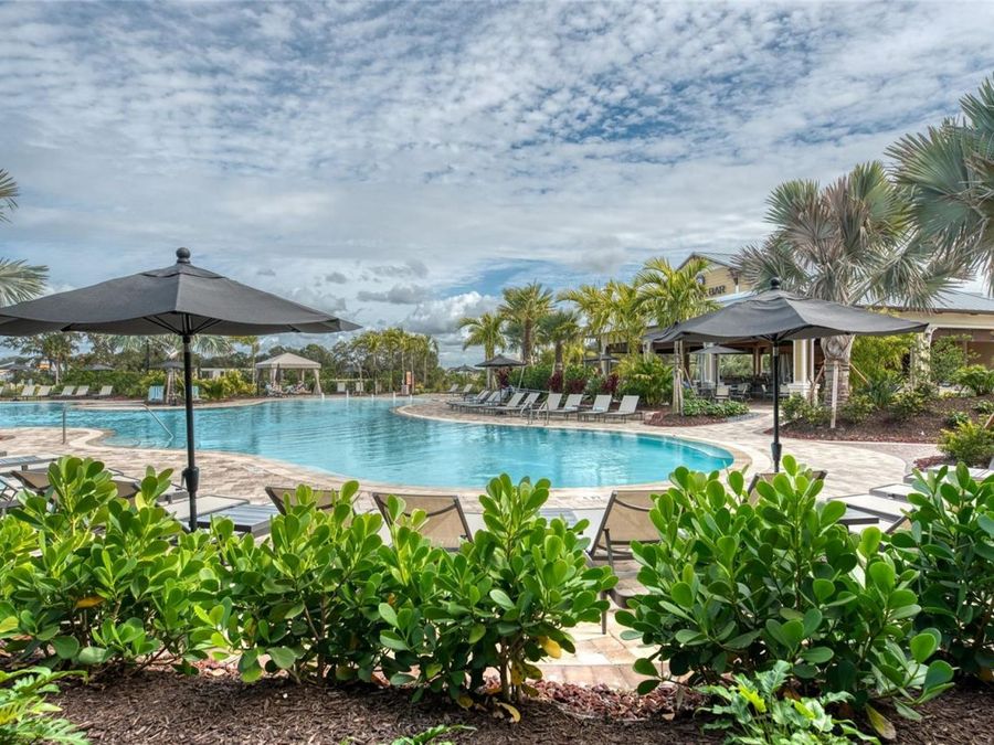 Property Image 100