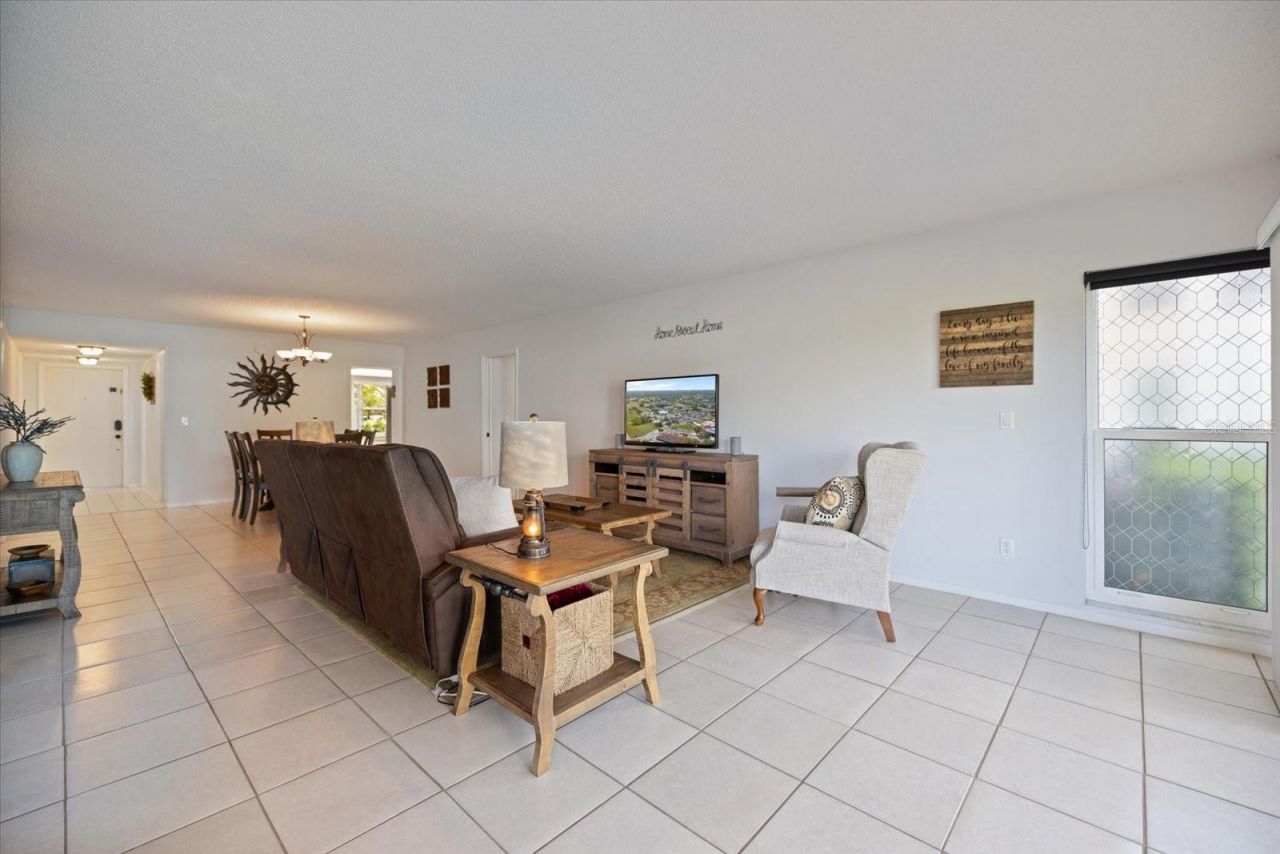 6939 W Country Club Drive N, Unit 156, Sarasota, FL 34243 Photo