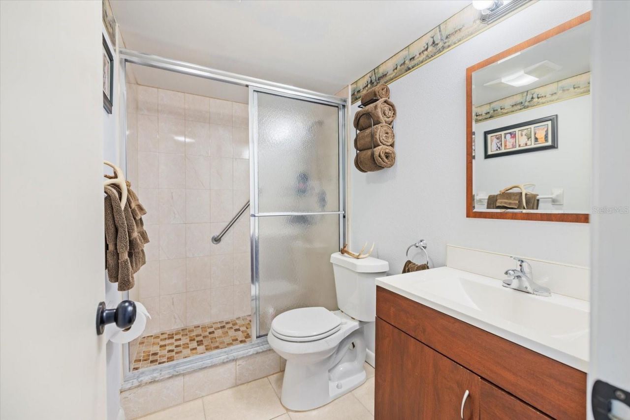 6939 W Country Club Drive N, Unit 156, Sarasota, FL 34243 Photo