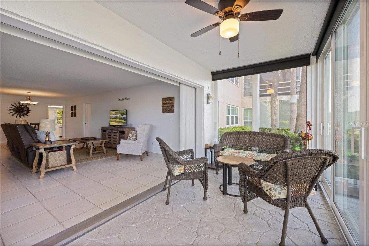 6939 W Country Club Drive N, Unit 156, Sarasota, FL 34243 Photo