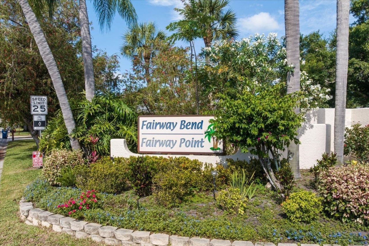 6939 W Country Club Drive N, Unit 156, Sarasota, FL 34243 Photo
