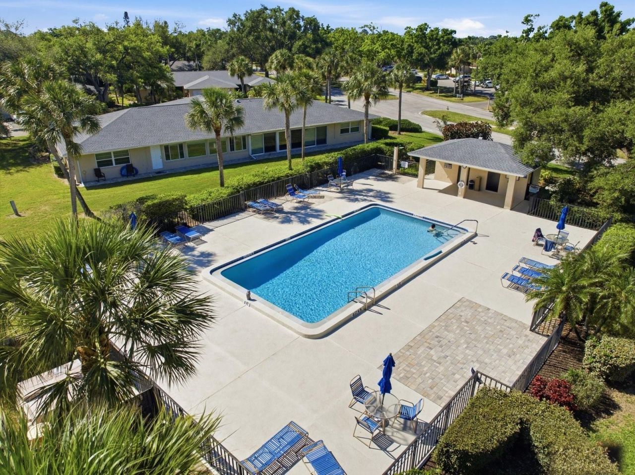 6939 W Country Club Drive N, Unit 156, Sarasota, FL 34243 Photo