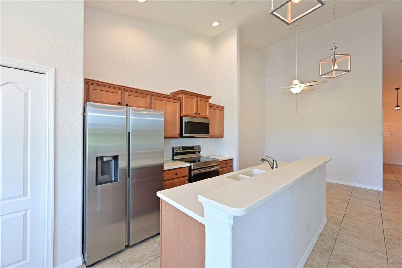 1011 Fairwaycove Lane, Unit 202, Bradenton, FL 34212 Photo