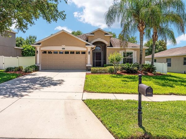 5814 COQUYT DRIVE , MOUNT DORA, FL 32757