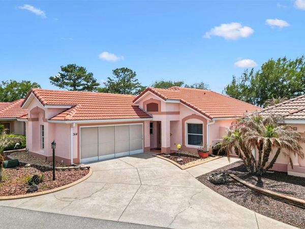 1314 SANTA ROSA COURT , LADY LAKE, FL 32159