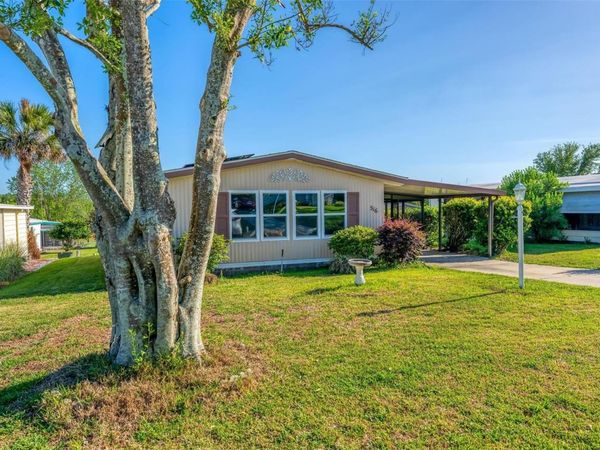 516 JASON DRIVE , LADY LAKE, FL 32159