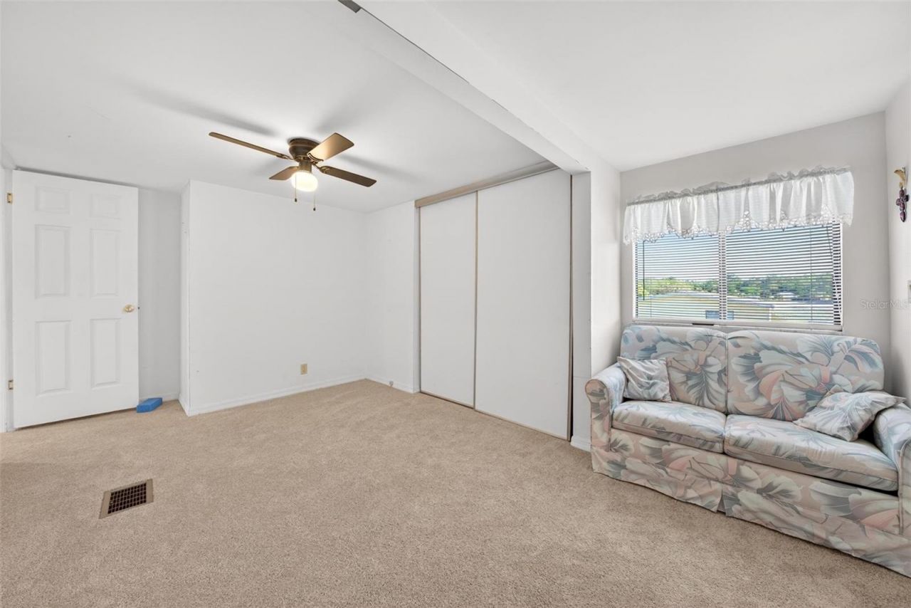 516 Jason Drive, Lady Lake, FL 32159 Photo